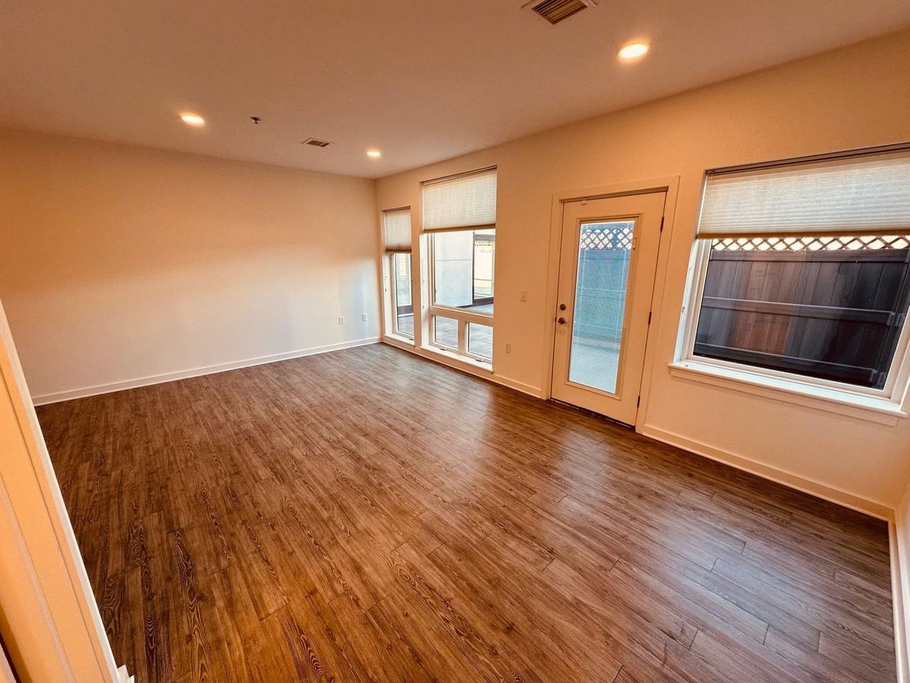 Revi Flats - Photo 4 of 20