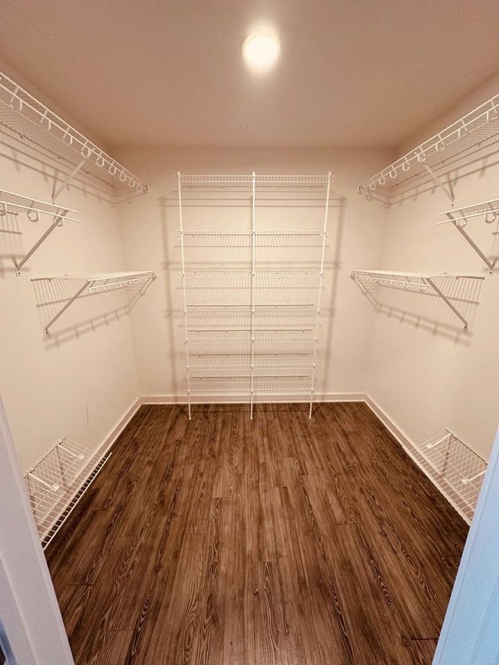 Revi Flats - Photo 6 of 20