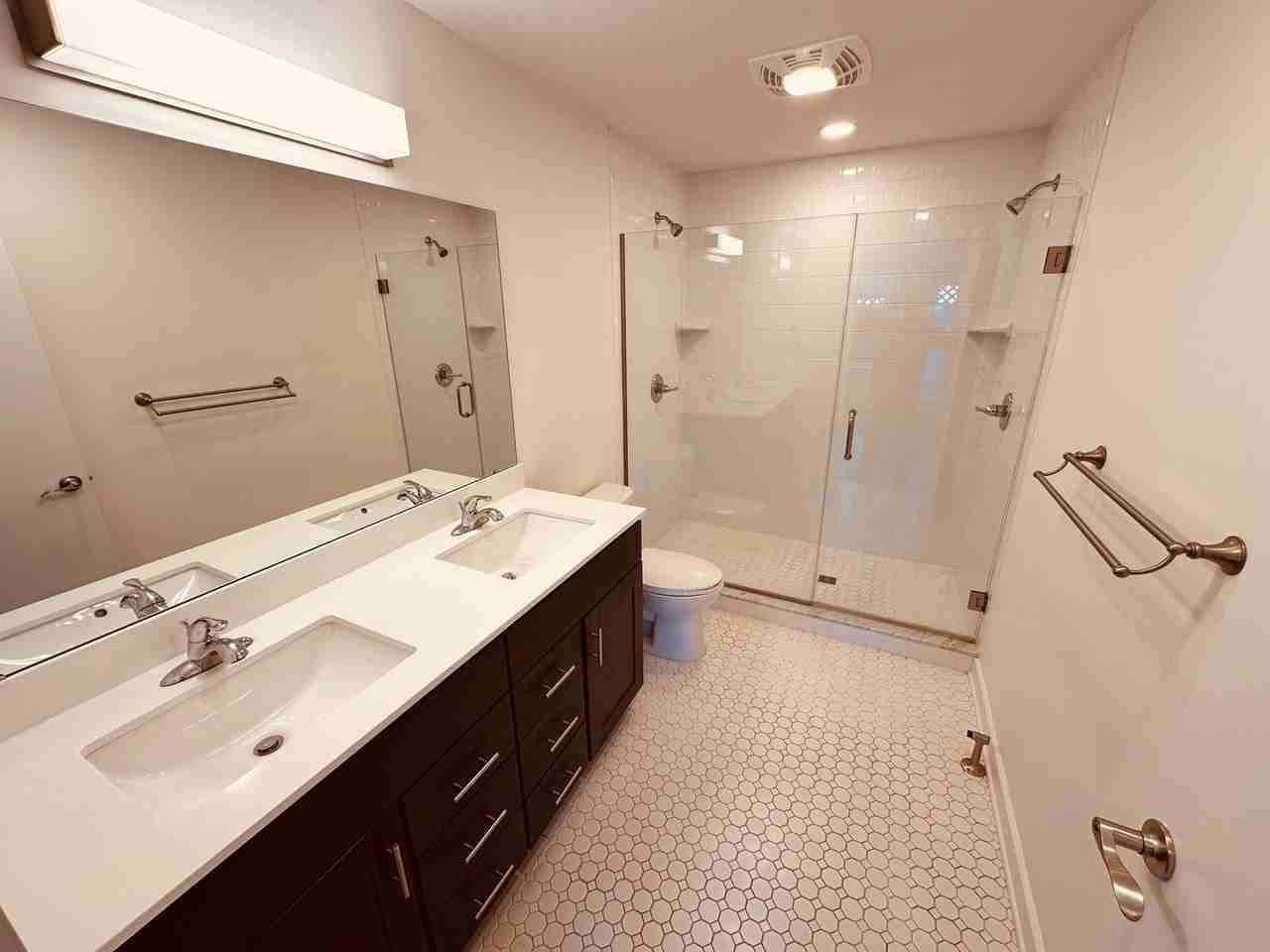 Revi Flats - Photo 7 of 20