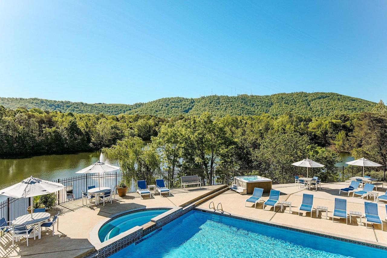 Lakeside Apartments - Photo 2 of 40