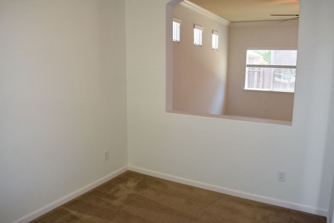 1499 Bushy Tail St - Photo 3 of 20