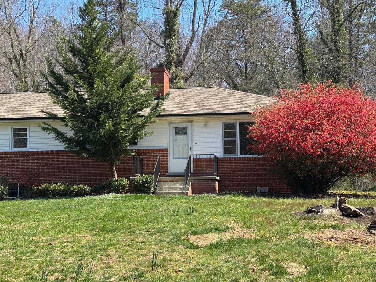 331 Gashes Creek Rd - Photo 2 of 44