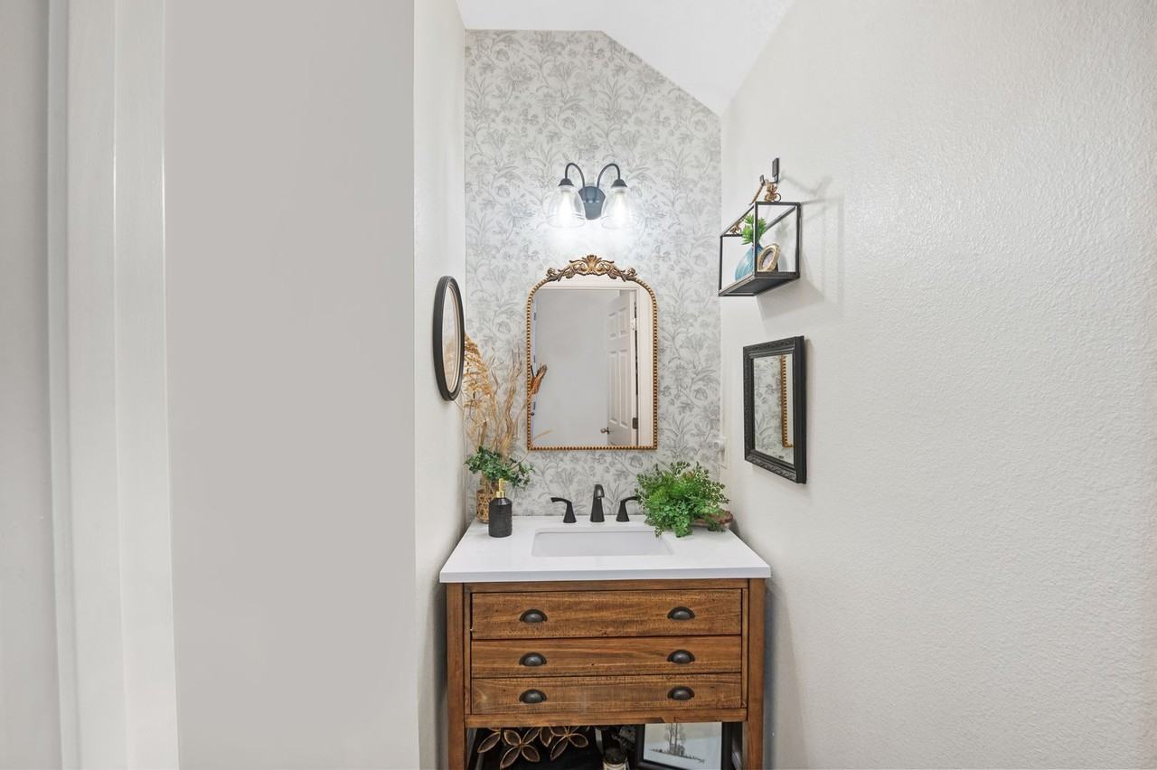 4816 Cliveden Loop - Photo 6 of 27