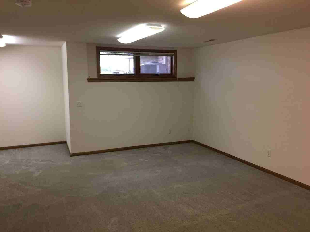 MANCHESTER TOWNHOMES - Photo 3 of 14