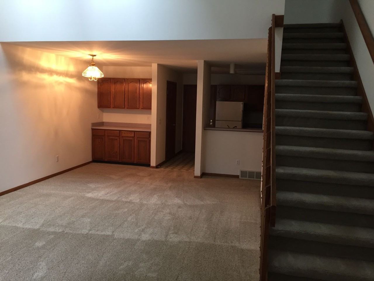 MANCHESTER TOWNHOMES - Photo 5 of 14