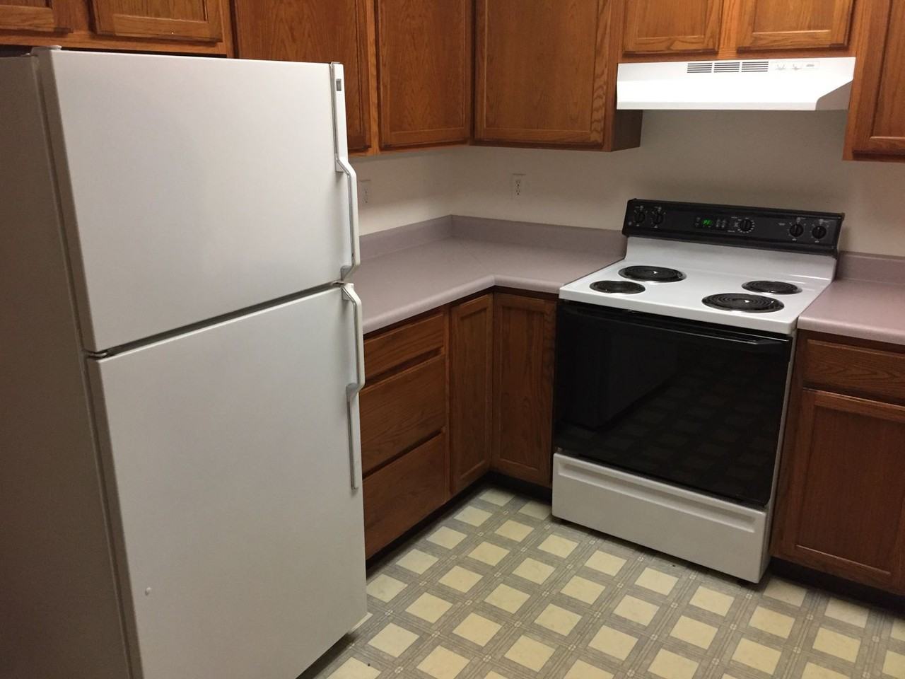 MANCHESTER TOWNHOMES - Photo 7 of 14