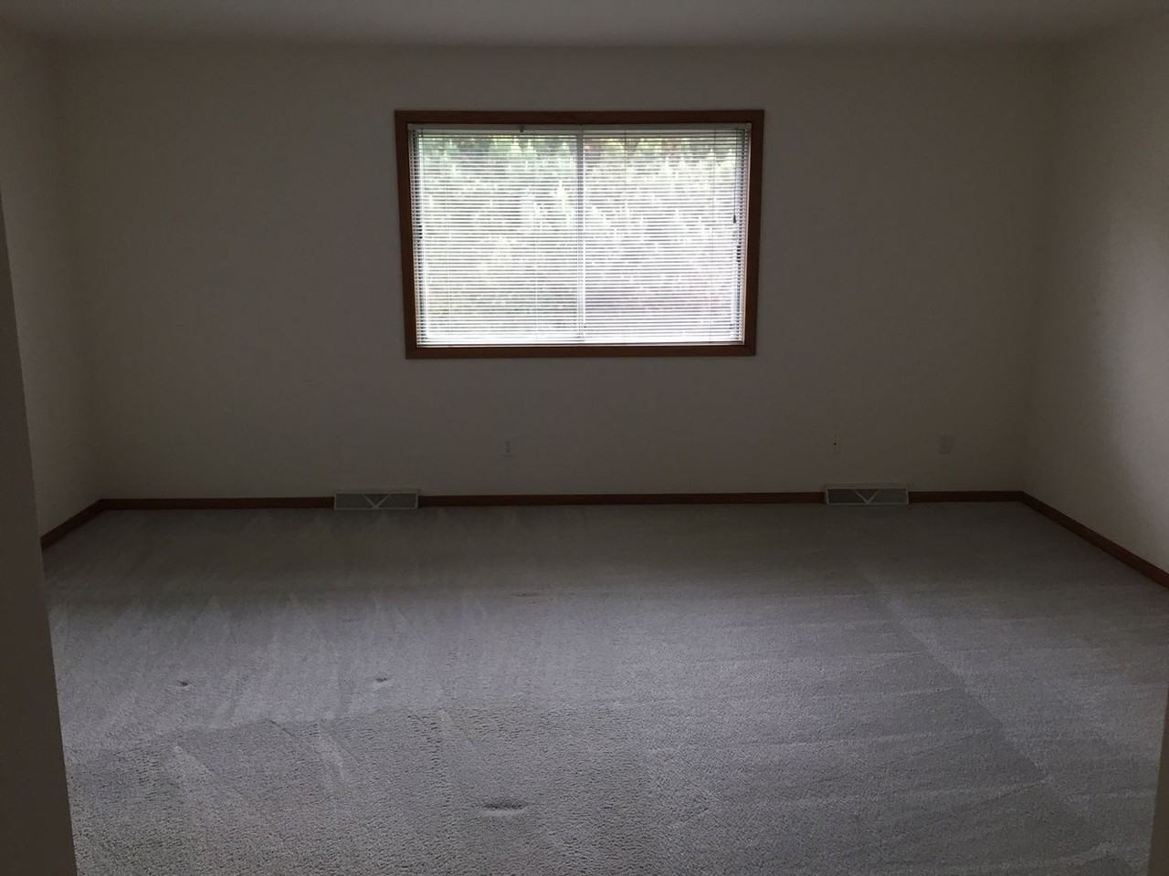 MANCHESTER TOWNHOMES - Photo 4 of 14