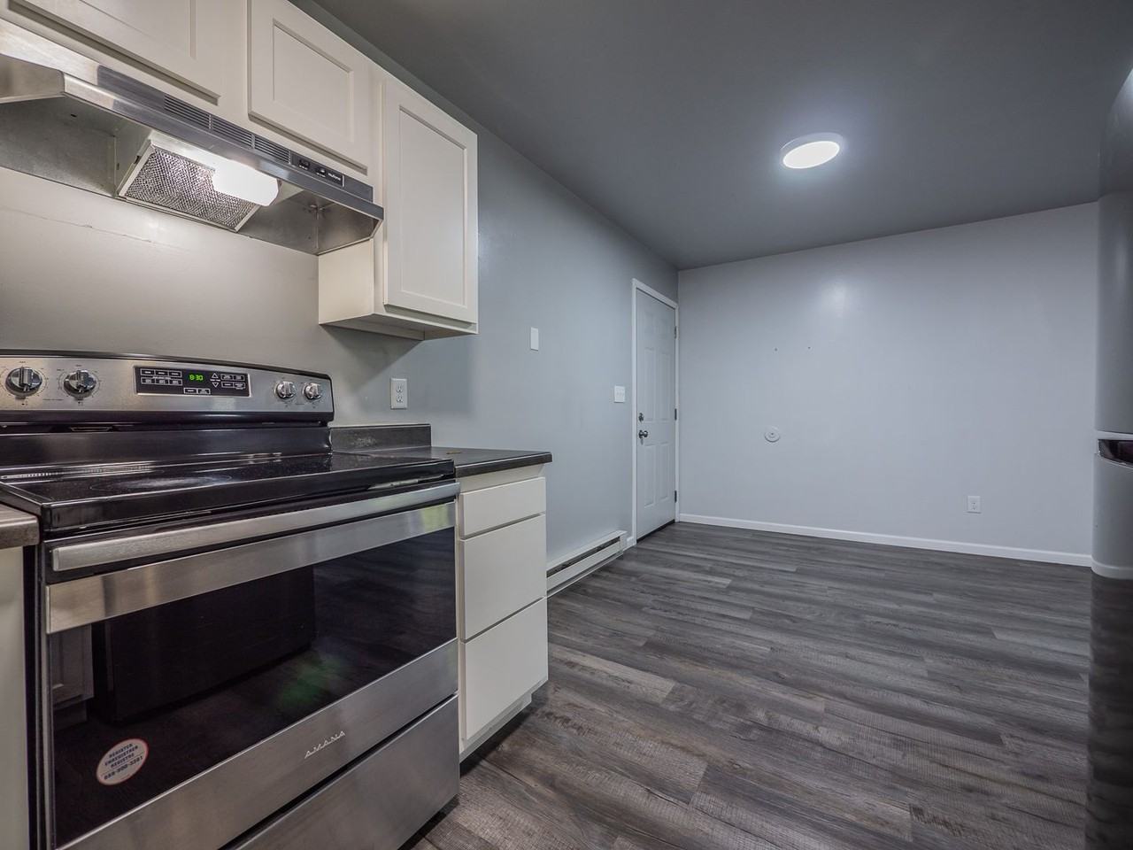 Peach Creek Apartments - Photo 3 of 17