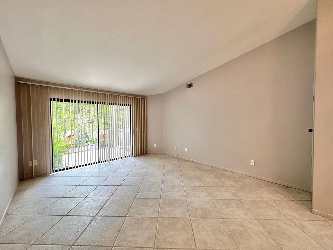 17904 Avenida Cordillera - Photo 4 of 17