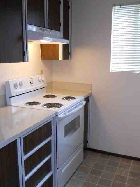 Olympia Crest Apts - Photo 3 of 18