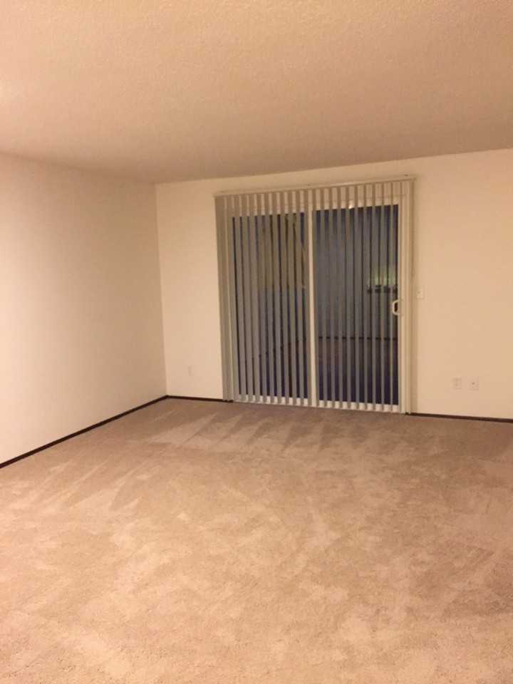 Olympia Crest Apts - Photo 4 of 18
