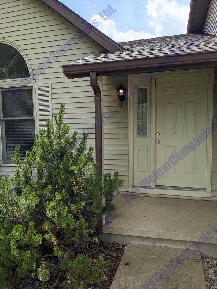 2107 Mayfair Rd - Photo 2 of 32