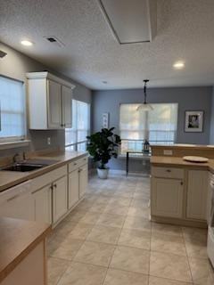 108 Marsh Rabbit Dr - Photo 4 of 16