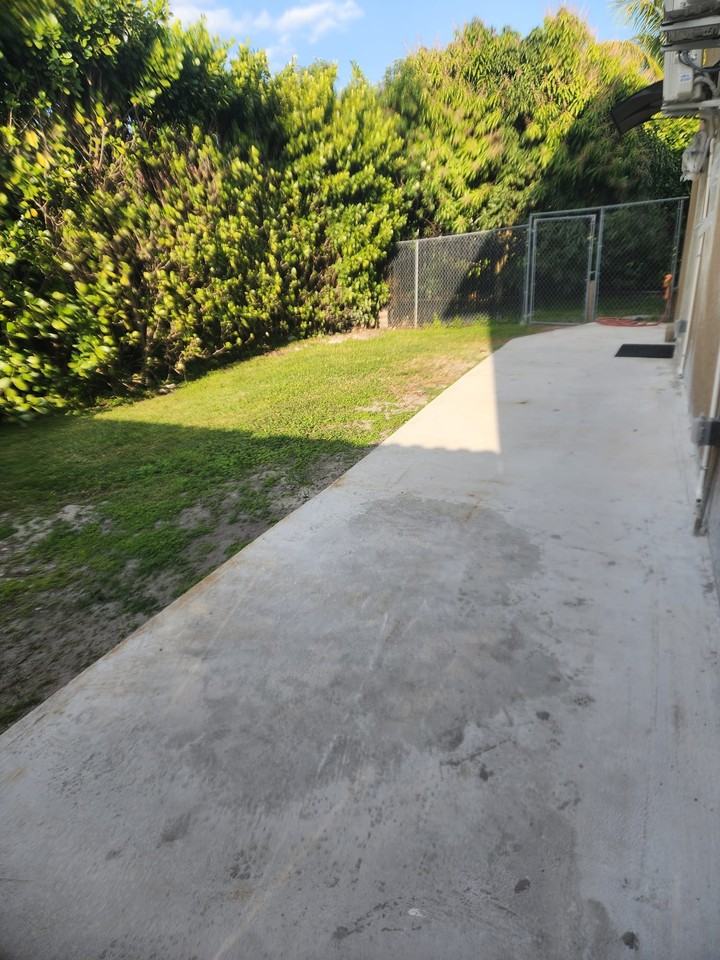 1650 Southwest 117th Avenue - Photo 6 of 21