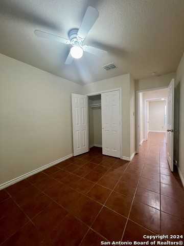 1721 Quintana Rd #101 - Photo 7 of 29