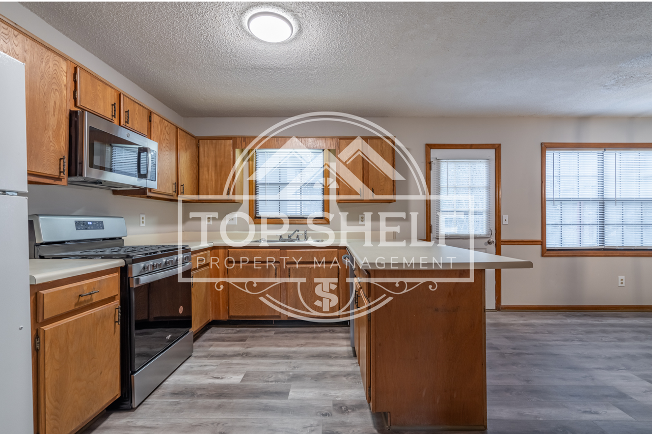 4050 Sand Wedge Cir Nw #1 - Photo 6 of 25