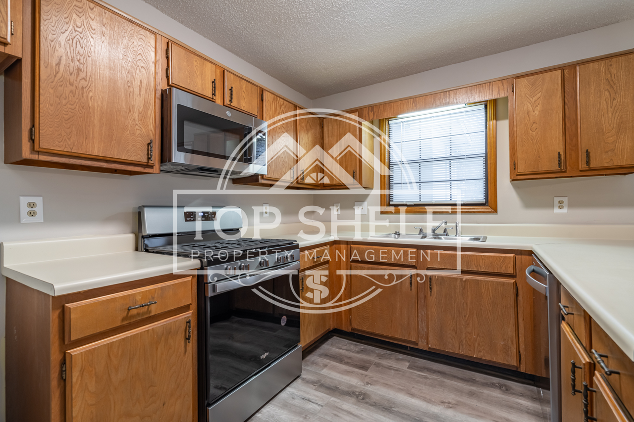 4050 Sand Wedge Cir Nw #1 - Photo 7 of 25