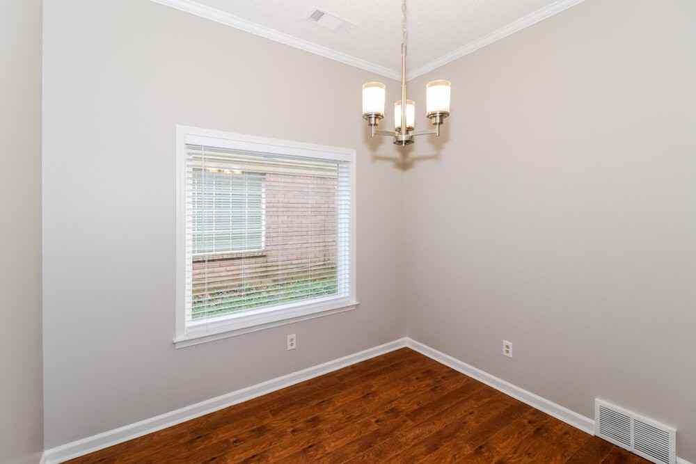 2268 Lake Hill Ct - Photo 5 of 16