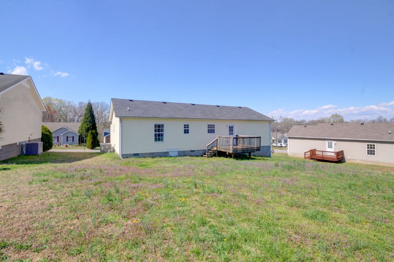1489 Mcclardy Rd - Photo 3 of 28