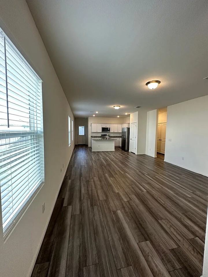 114 Aoudad Rd - Photo 3 of 23