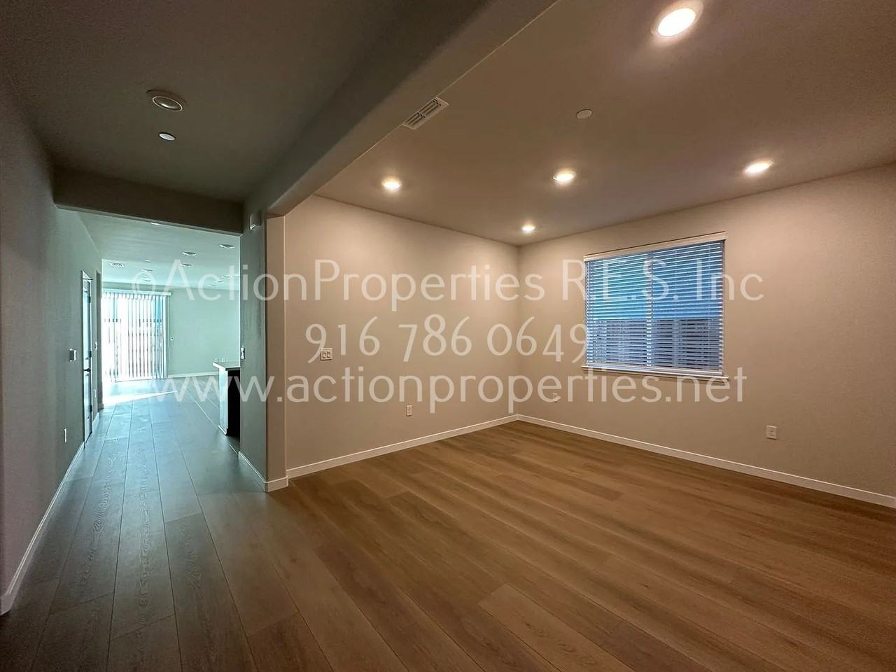 2305 Longmire Loop - Photo 6 of 38