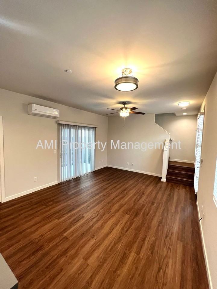 4651 Idaho St #2 - Photo 5 of 12