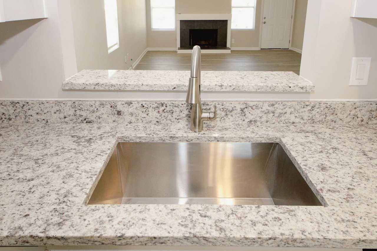 4225 Wingfoot Ct - Photo 6 of 25