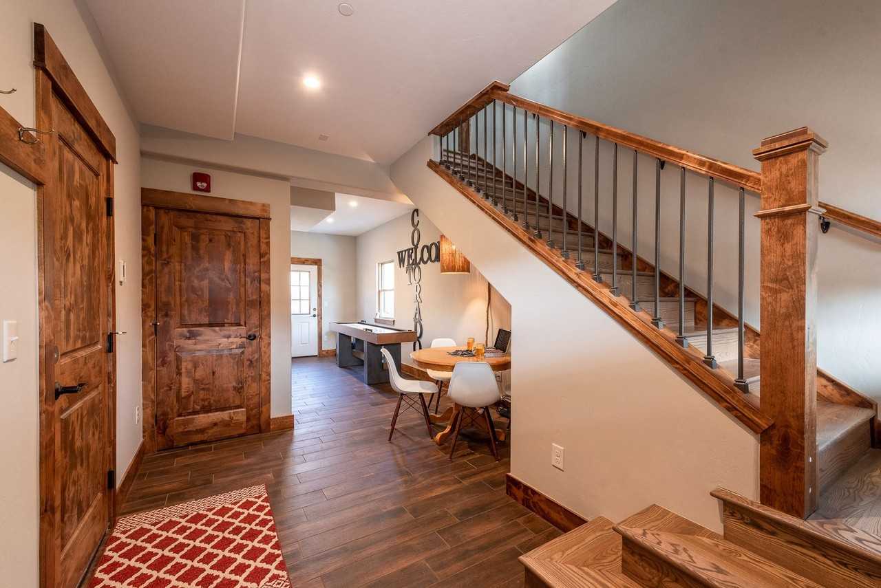 311 Vasquez Rd #2 - Photo 4 of 39