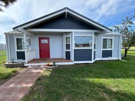 featured image of 735 Holbrook Rd