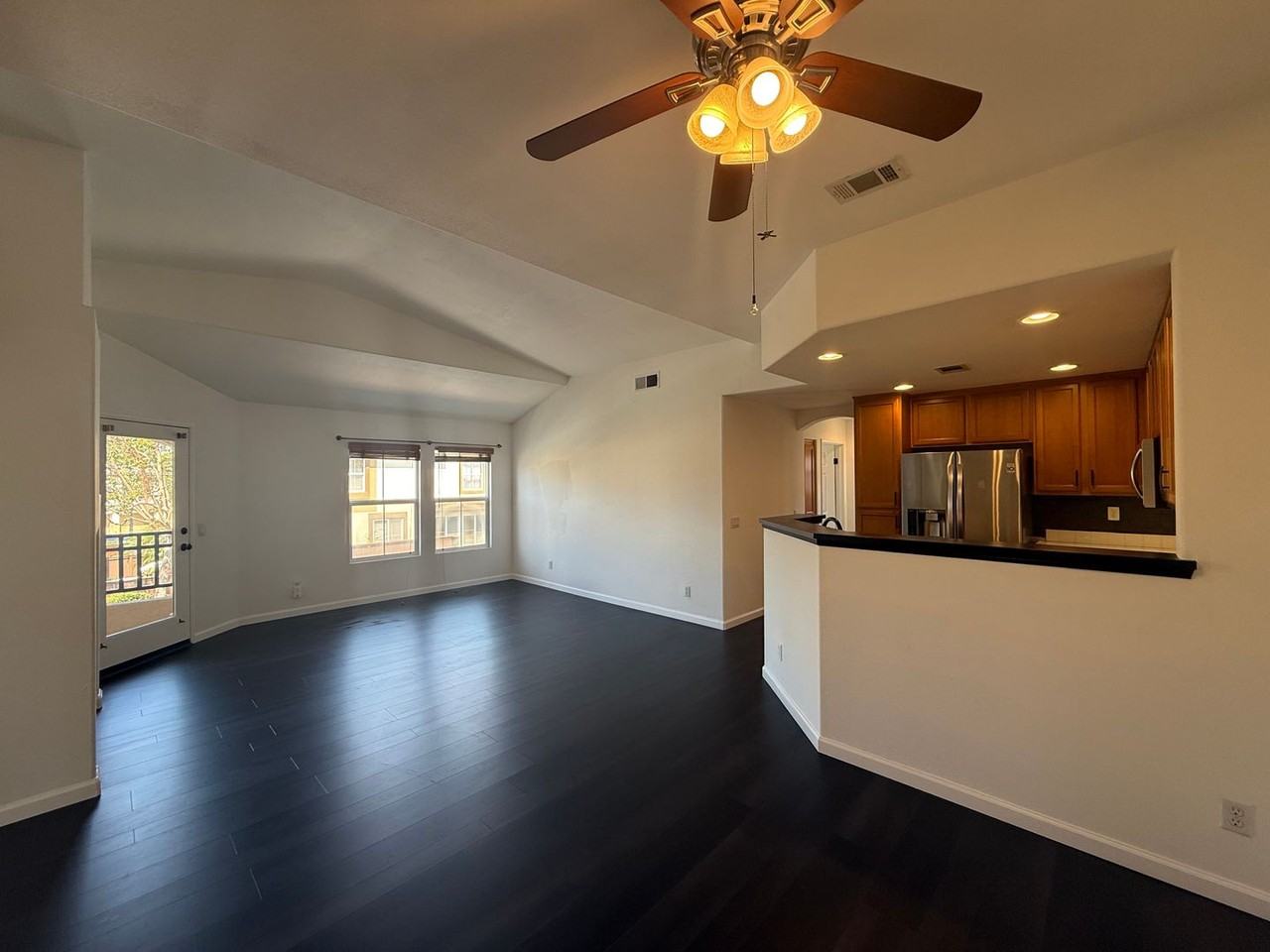 760 Callecita Aquilla Sur - Photo 2 of 19