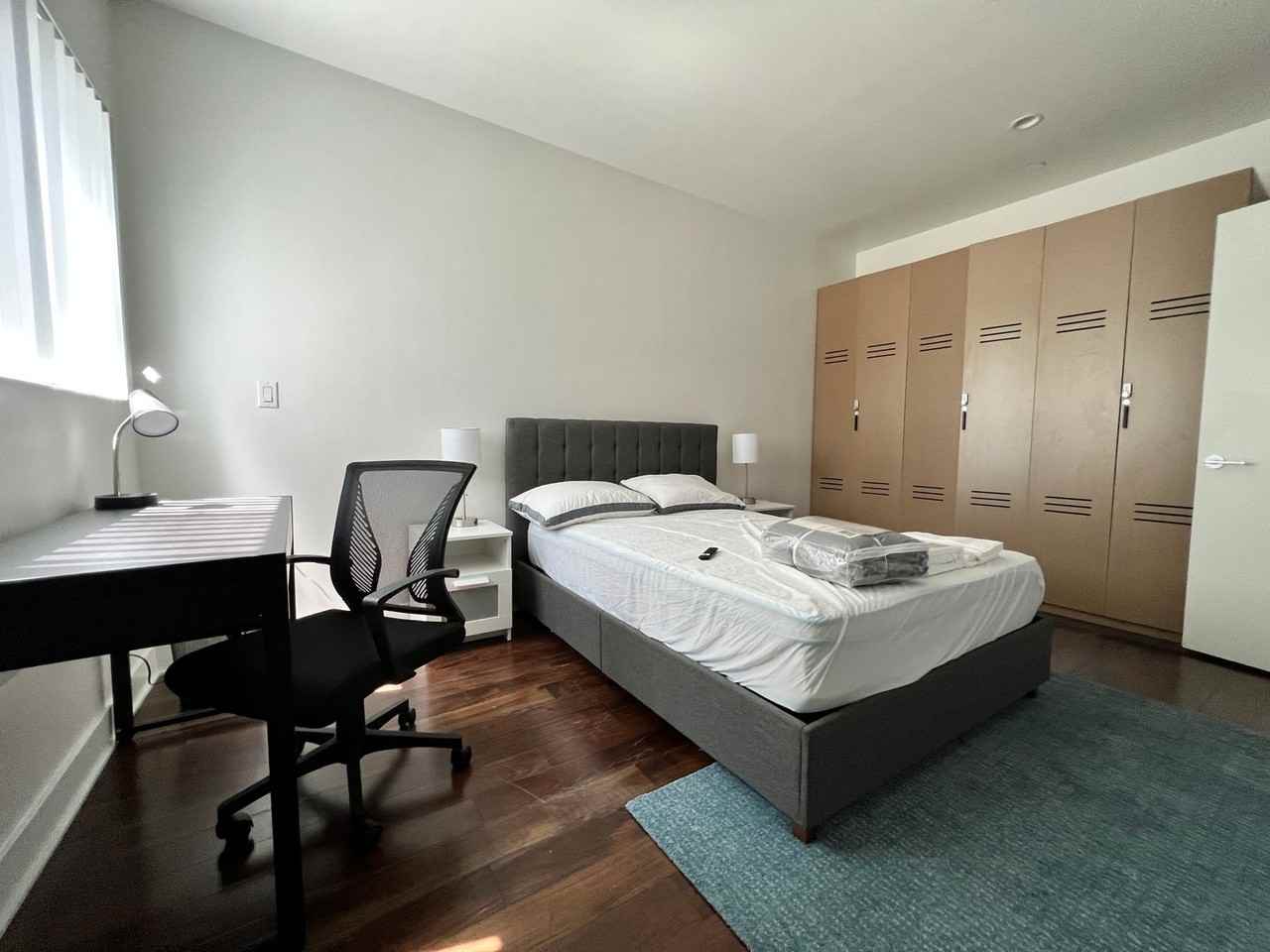 Ecco - La Brea - Photo 2 of 50