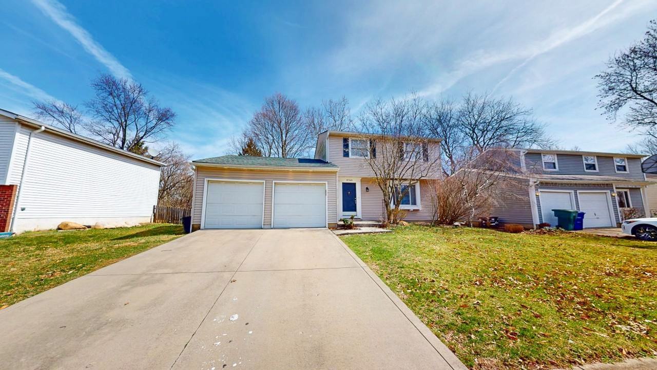 8760 Scarsdale Blvd - Photo 2 of 34