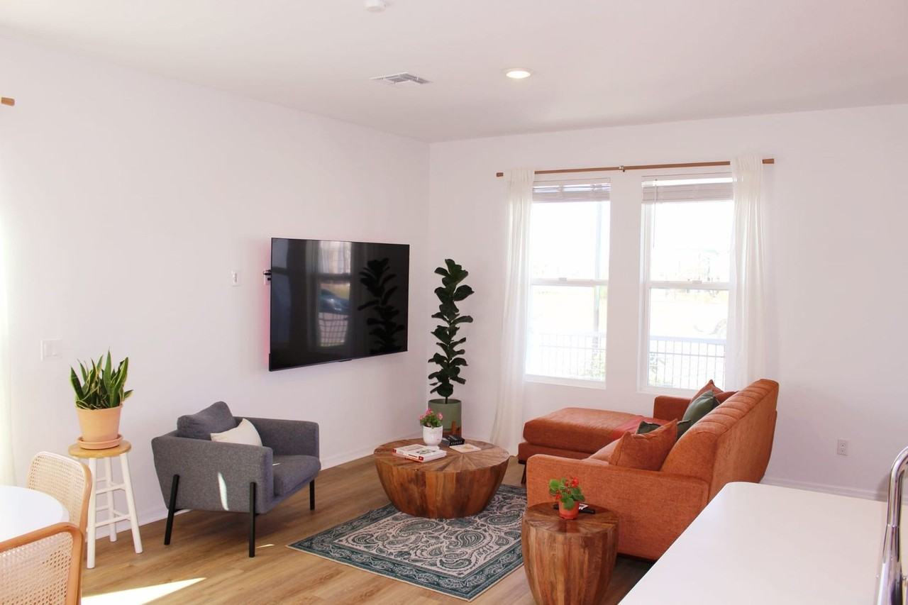 4692 Homestead Trl - Photo 5 of 22