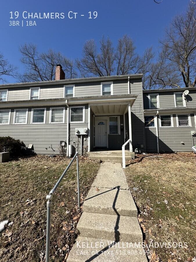 19 Chalmers Ct #19 - Photo 2 of 15