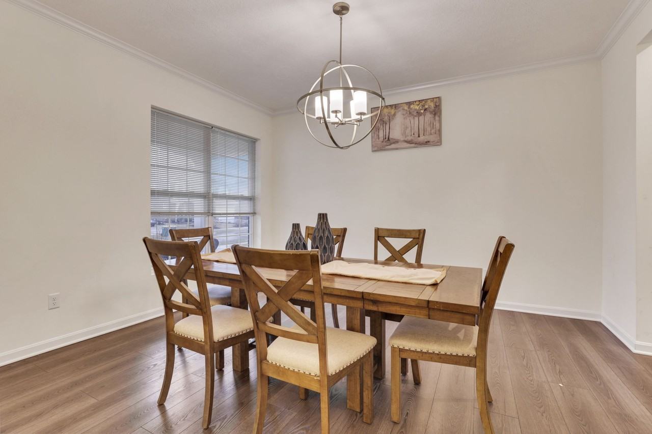 694 Dewmar Dr #NA - Photo 4 of 44