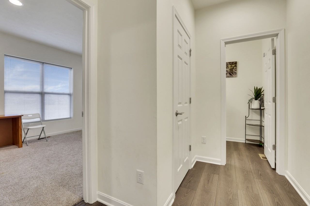 694 Dewmar Dr #NA - Photo 6 of 44