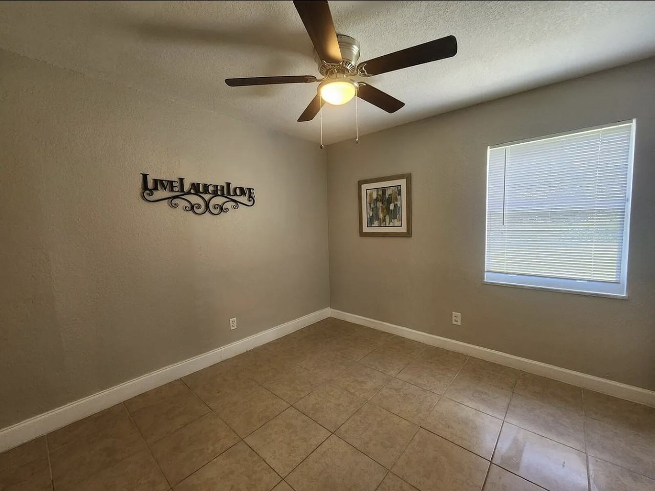 3409 Sloan Rd #2 - Photo 6 of 9