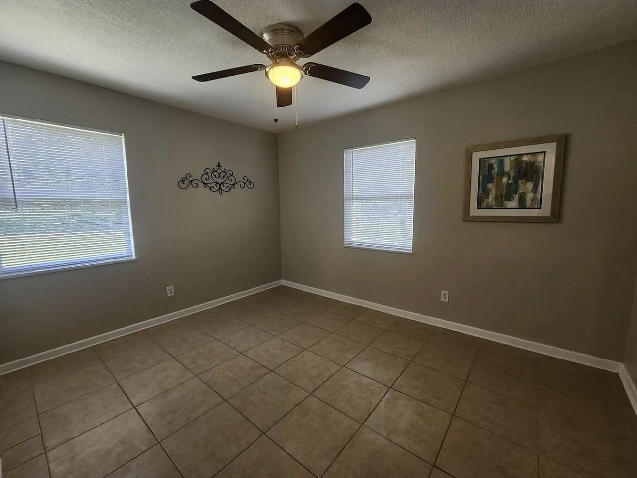 3409 Sloan Rd #2 - Photo 7 of 9