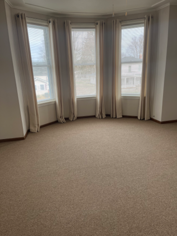 214 E Orleans St #2 - Photo 7 of 16