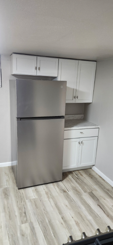 537 S Hunter St #2 - Photo 3 of 18