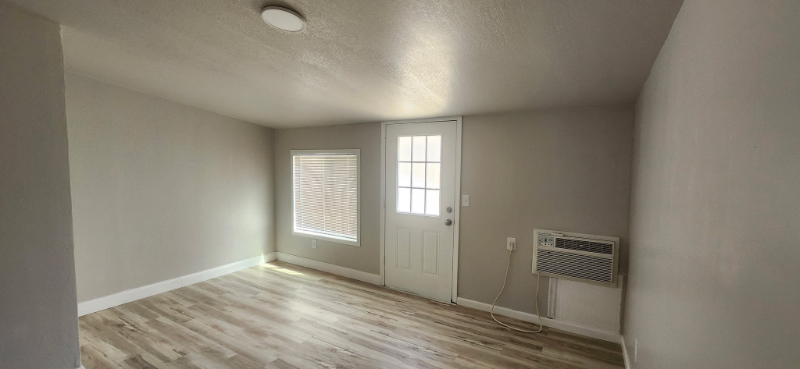 537 S Hunter St #2 - Photo 6 of 18