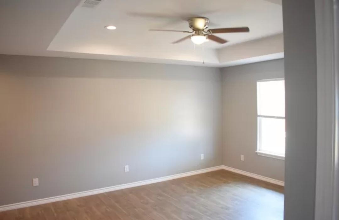 218 Parrott Drive - Photo 6 of 27