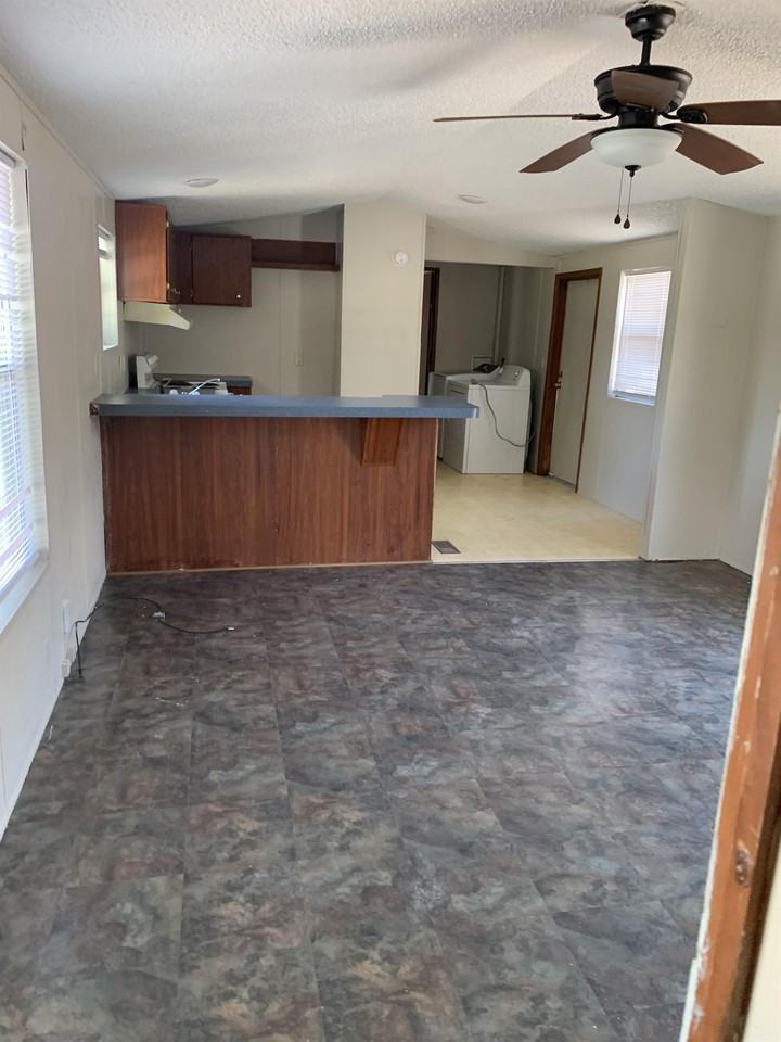 1001 West Verdine Street - Photo 2 of 5