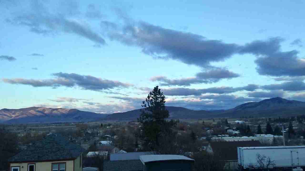 513 3rd Avenue North - Photo 6 of 10