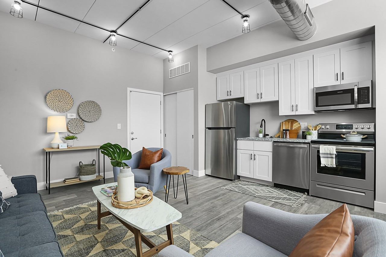 3145 Lafayette Avenue - Photo 2 of 26