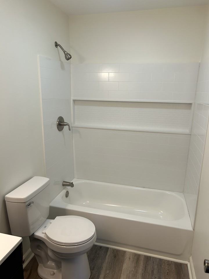 3310 Easton Avenue #B - Photo 5 of 17