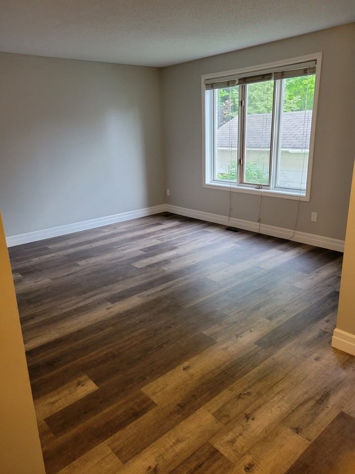 77 Alma St N #NA - Photo 2 of 11