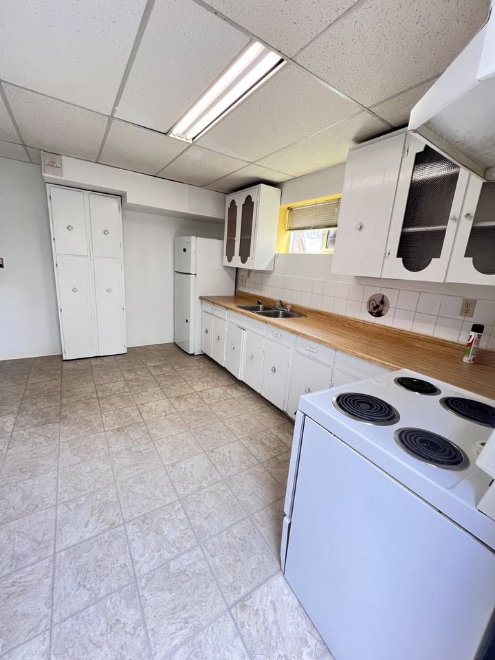 Wilson St & Major St - Photo 3 of 11