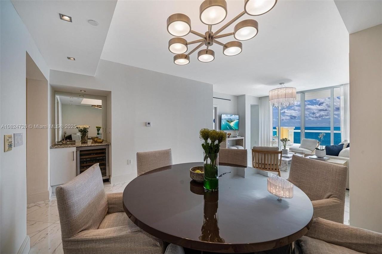 17875 Collins Avenue #2602 - Photo 7 of 50