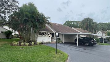 featured image of 5256 Myrtle Wood #22